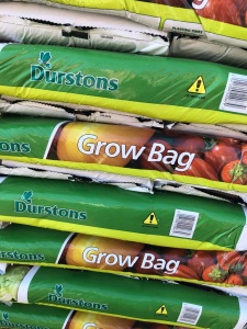 4 Plant Growbags .............2.75 or 4 for 10.00